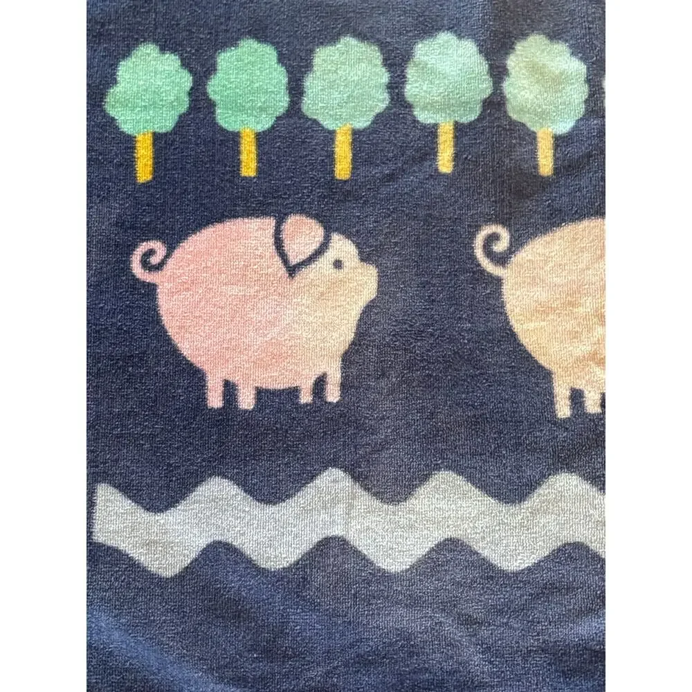 Speckta Designs 1986 Vintage Farm Animal Towel Navy 80s Novelty Geese Pigs Cows